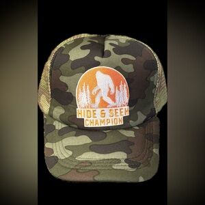 Camo Hide & Seek Champion Yeti Hat